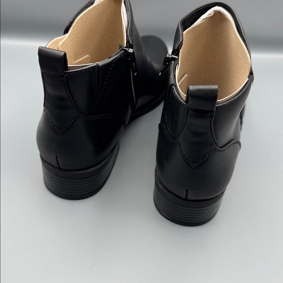 Easy Spirit Women's Lorand Almond Toe Block Heel Casual Booties - Picture 5 of 6